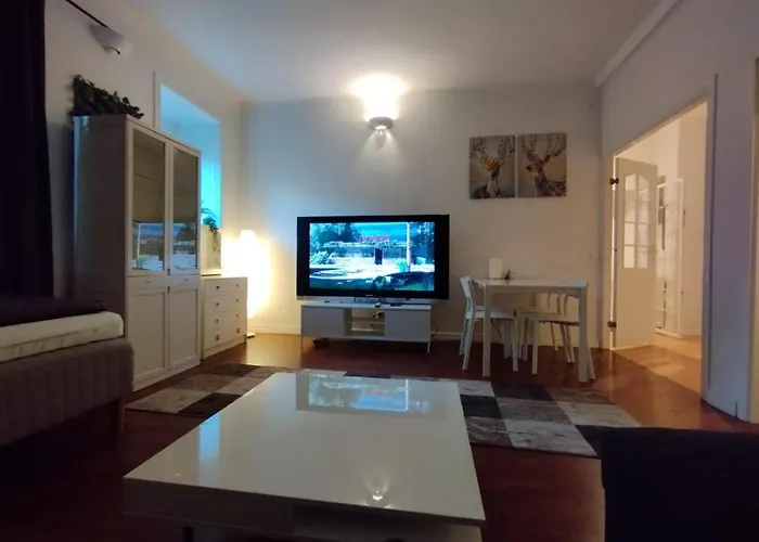 Furnished 58 M2 Restaurant In The Heart Of City !